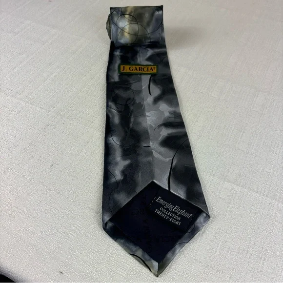 J. Garcia Silk‎ Tie, Emerging Elephant Collection Twenty-Eight, Grey/Cream Swirl - Picture 7 of 9